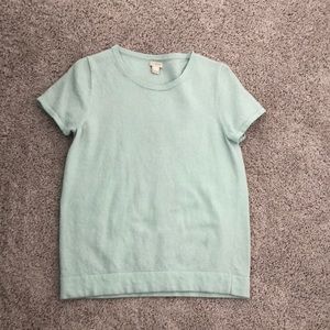 Short sleeve sweater